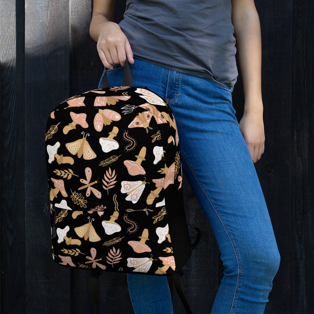 Mushroom Day-Hike Backpack